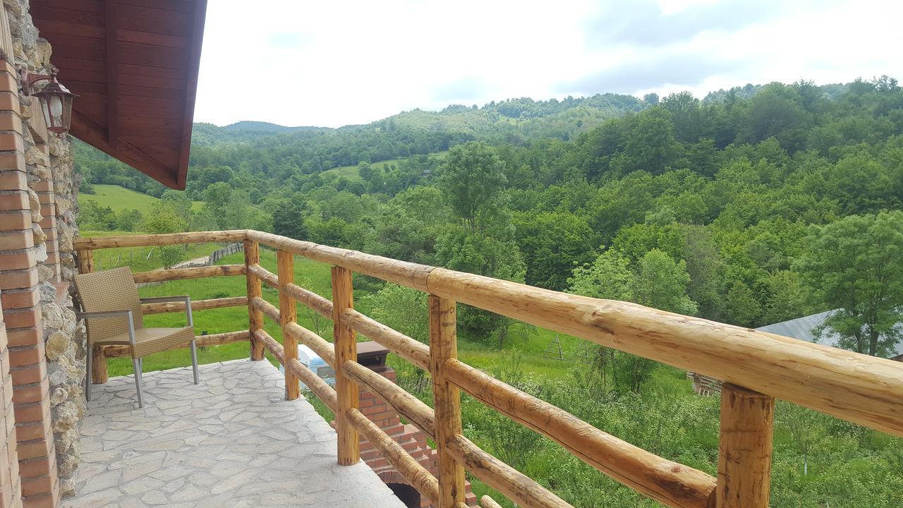 Casa Din Piatra Poiana (Valcea) Exterior foto