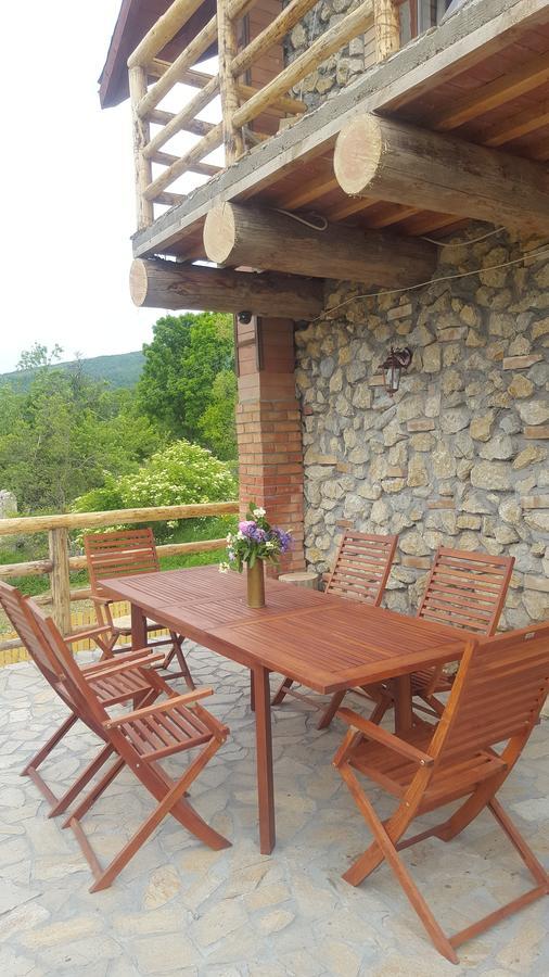 Casa Din Piatra Poiana (Valcea) Exterior foto