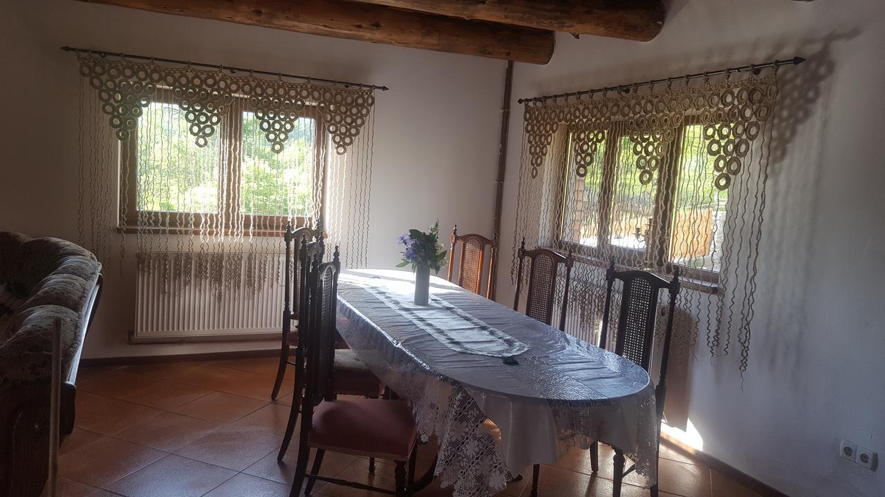 Casa Din Piatra Poiana (Valcea) Exterior foto