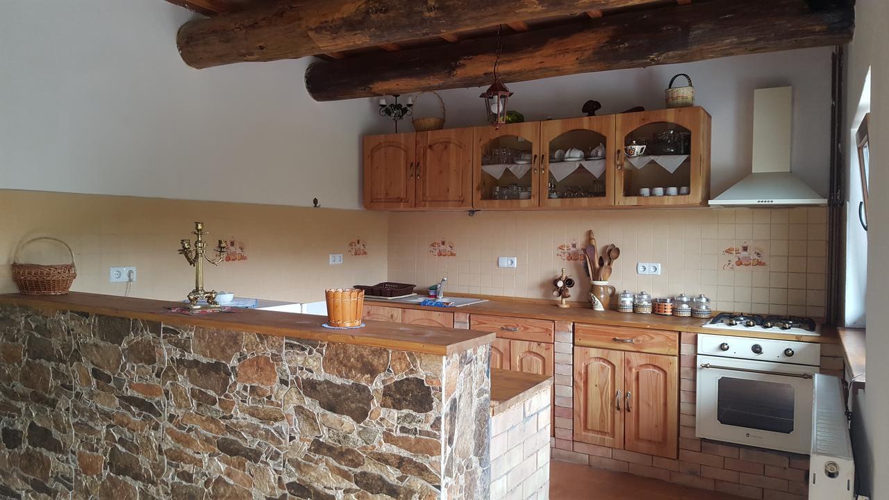 Casa Din Piatra Poiana (Valcea) Exterior foto
