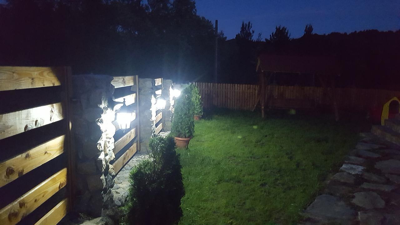 Casa Din Piatra Poiana (Valcea) Exterior foto